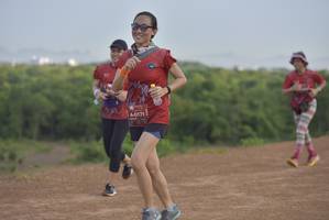 BIB: 0171, 
                            <button type="button" onclick="openModal(5103829)" class="btn btn-primary btn-sm float-right btn-popup" data-toggle="modal" data-target=".modal-high-quality">
                        <i class="fas fa-shopping-cart"></i> Add to Cart
                    </button>
                                            <button type="button" onclick="isThisMe(5103829, true)" class="btn btn-success btn-sm float-right btn-popup btn-isme hidden" data-toggle="tooltip" data-placement="bottom" title="นี่คือรูปของคุณใช่ไหม คลิกที่นี่เพื่อเอาเข้าอัลบั้ม">
                        <i class="fas fa-plus"></i> Add to album
                    </button>
                    <button type="button" onclick="isThisMe(5103829, false)" class="btn btn-warning btn-sm float-right btn-popup btn-isnotme hidden">
                        <i class="fas fa-ban"></i> Remove from album
                    </button>